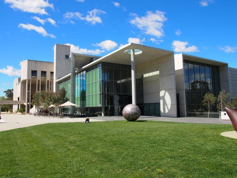 East Hotel And Apartments Canberra Exterior photo